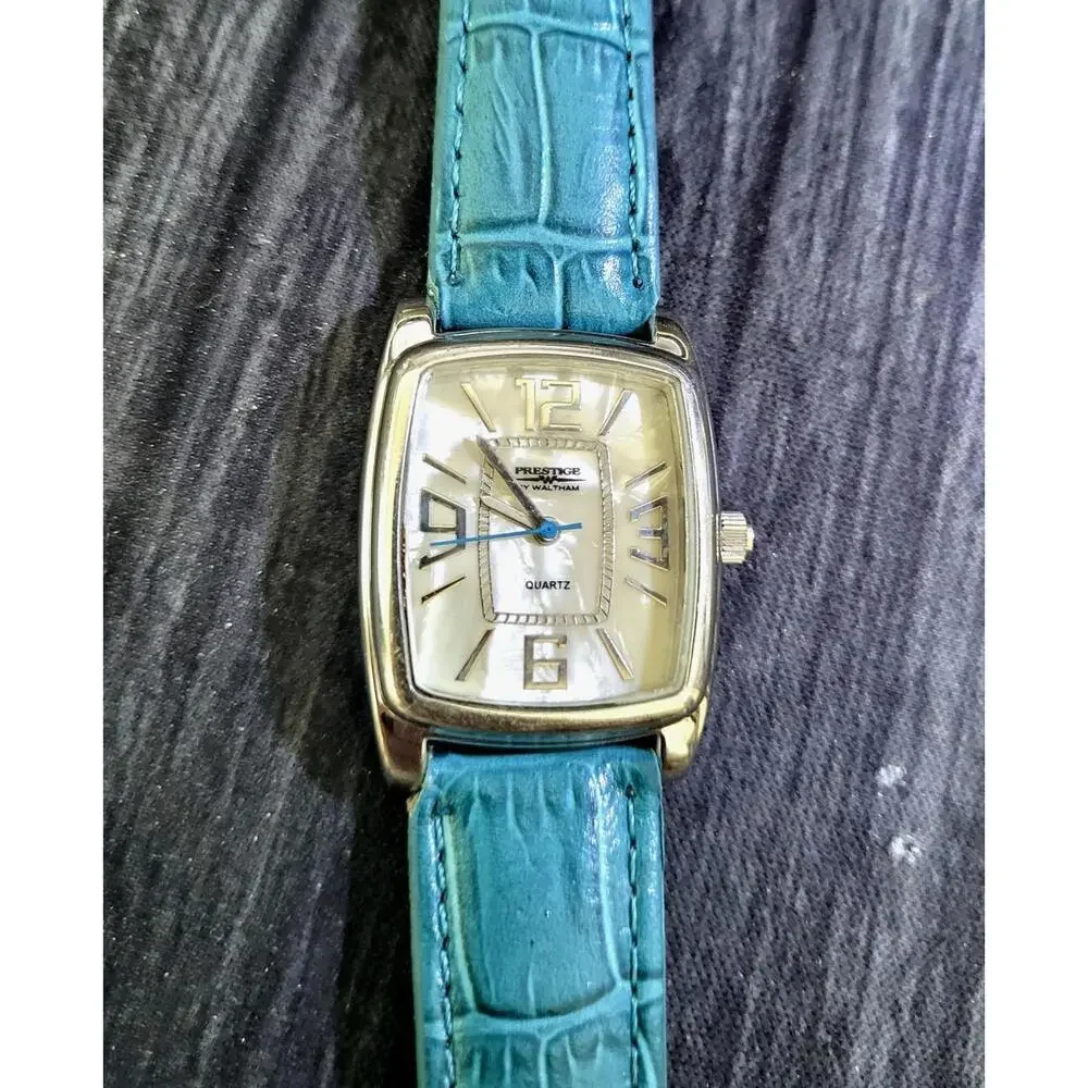 Vintage Retro Waltham Prestige Unisex‎ Mother Of Pearl Watch